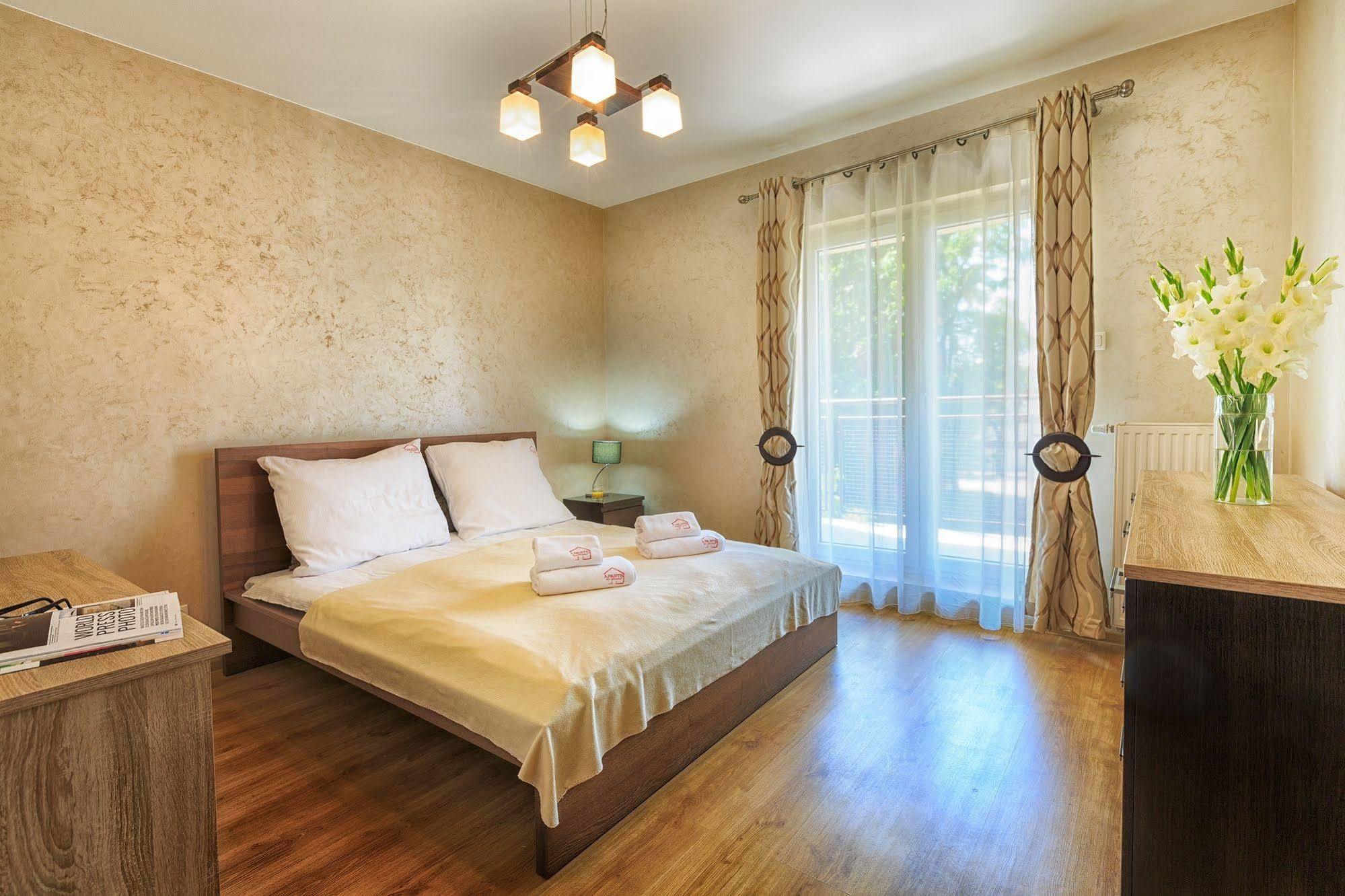 Apartamenty Aparts Łódź Exterior foto
